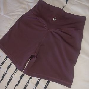 P'tula Taylor 4" shorts- Cherry Cola